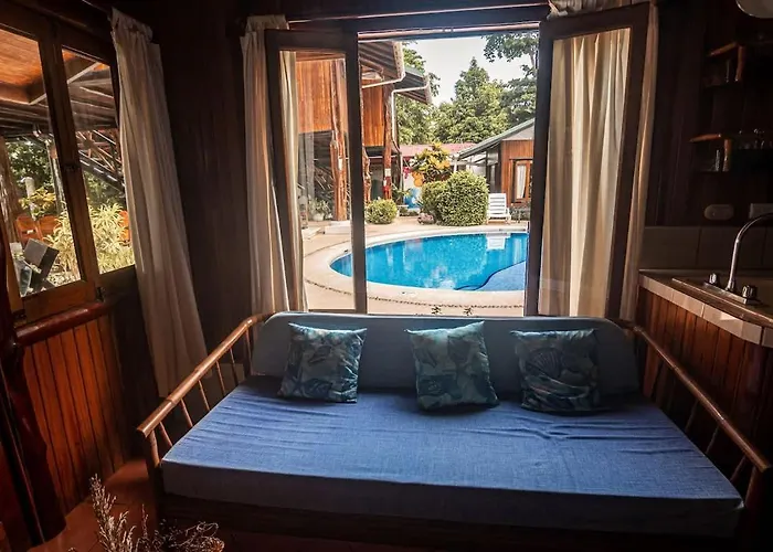Treehouse Unit 3 * Sámara